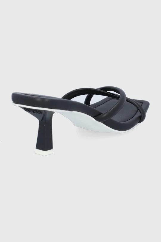 Γυναικεία Σαγιονάρες Δερμάτινες παντόφλες Guess Beinna χρώμα: μαύρο 5 Γυναικεία Σαγιονάρες Δερμάτινες παντόφλες Guess Beinna χρώμα: μαύρο - Image 3