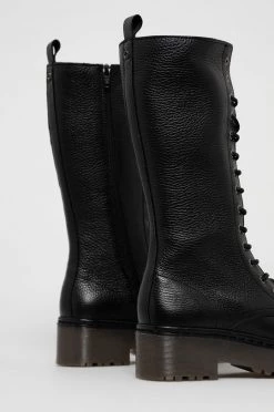 Γυναικεία Μποτάκια Δερμάτινα Workers Guess χρώμα: μαύρο 8 Γυναικεία Μποτάκια Δερμάτινα Workers Guess χρώμα: μαύρο -Guess Κατάστημα unnamed file 2083