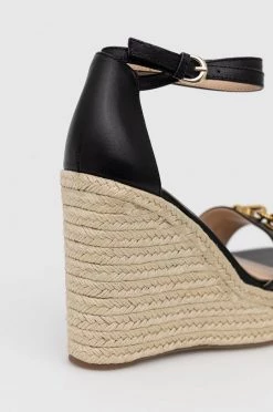 Γυναικεία Πέδιλα με τακούνι Δερμάτινα σανδάλια Guess Wendy χρώμα: μαύρο 8 Γυναικεία Πέδιλα με τακούνι Δερμάτινα σανδάλια Guess Wendy χρώμα: μαύρο -Guess Κατάστημα unnamed file 2145