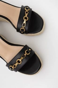 Γυναικεία Πέδιλα με τακούνι Δερμάτινα σανδάλια Guess Wendy χρώμα: μαύρο 9 Γυναικεία Πέδιλα με τακούνι Δερμάτινα σανδάλια Guess Wendy χρώμα: μαύρο -Guess Κατάστημα unnamed file 2146