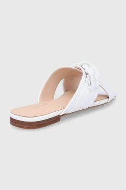 Γυναικεία Σαγιονάρες Δερμάτινες παντόφλες Guess Sameya χρώμα: άσπρο -Guess Κατάστημα unnamed file 2182