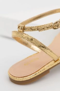 Γυναικεία Σανδάλια Guess Teagin χρώμα: χρυσαφί 8 Γυναικεία Σανδάλια Guess Teagin χρώμα: χρυσαφί -Guess Κατάστημα unnamed file 2298