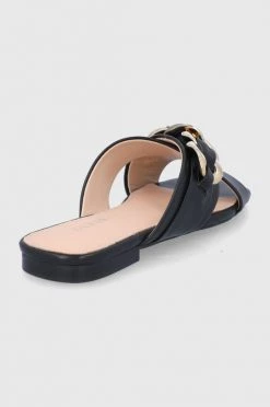 Γυναικεία Σαγιονάρες Δερμάτινες παντόφλες Guess Sameya χρώμα: μαύρο 8 Γυναικεία Σαγιονάρες Δερμάτινες παντόφλες Guess Sameya χρώμα: μαύρο -Guess Κατάστημα unnamed file 2311