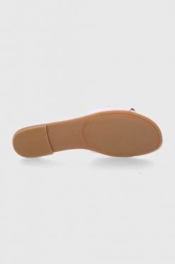 Γυναικεία Σαγιονάρες Παντόφλες Guess Tashia χρώμα: μοβ -Guess Κατάστημα unnamed file 2398