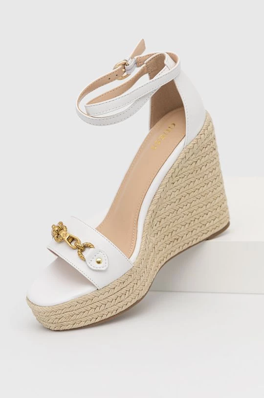 Γυναικεία Πέδιλα με τακούνι Δερμάτινα σανδάλια Guess Wendy χρώμα: άσπρο 4 Γυναικεία Πέδιλα με τακούνι Δερμάτινα σανδάλια Guess Wendy χρώμα: άσπρο - Image 2