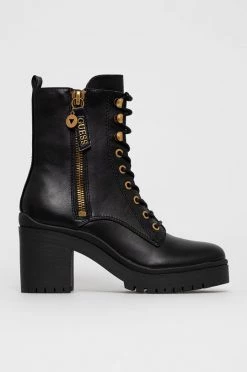 Γυναικεία Μποτάκια Guess χρώμα: μαύρο